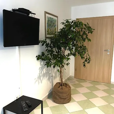 Mira Kastela
