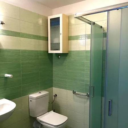Mira Apartment *
