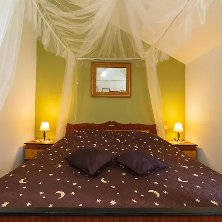 Mira アパート Kaštela